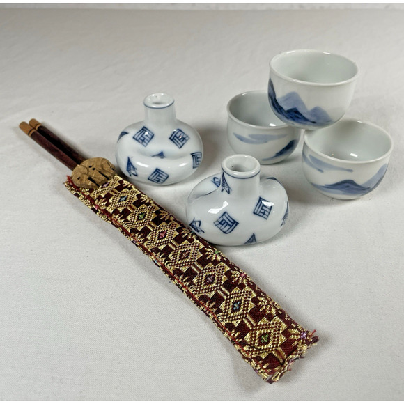 Sake Set 3 Ochoko Cup 2 Tokkuri Bottle Blue White Porcelain Japanese +Chopsticks - Picture 1 of 10